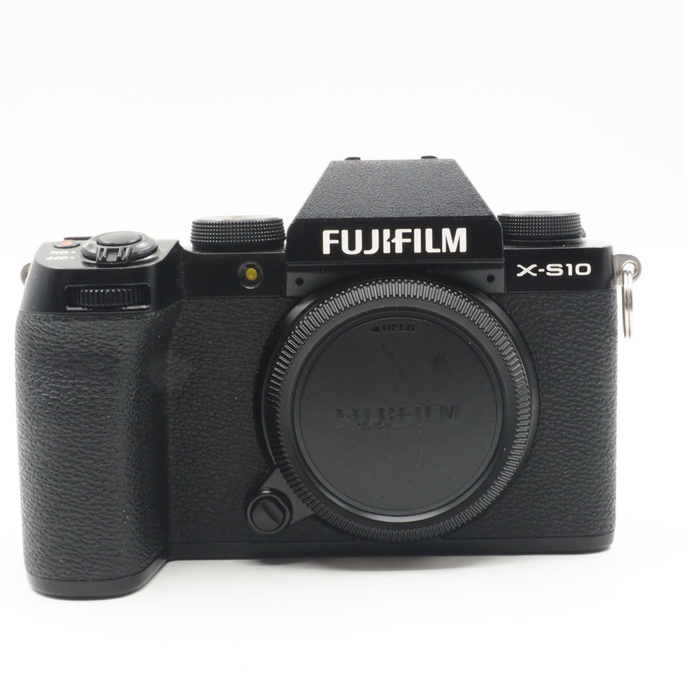 Used Fujifilm X-S10 Mirrorless Camera Body