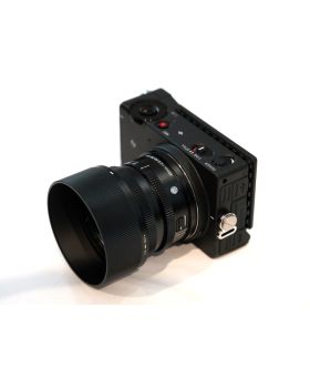 Sigma fp Mirrorless Camera & 45mm f2.8 DG DH Contemporary Lens